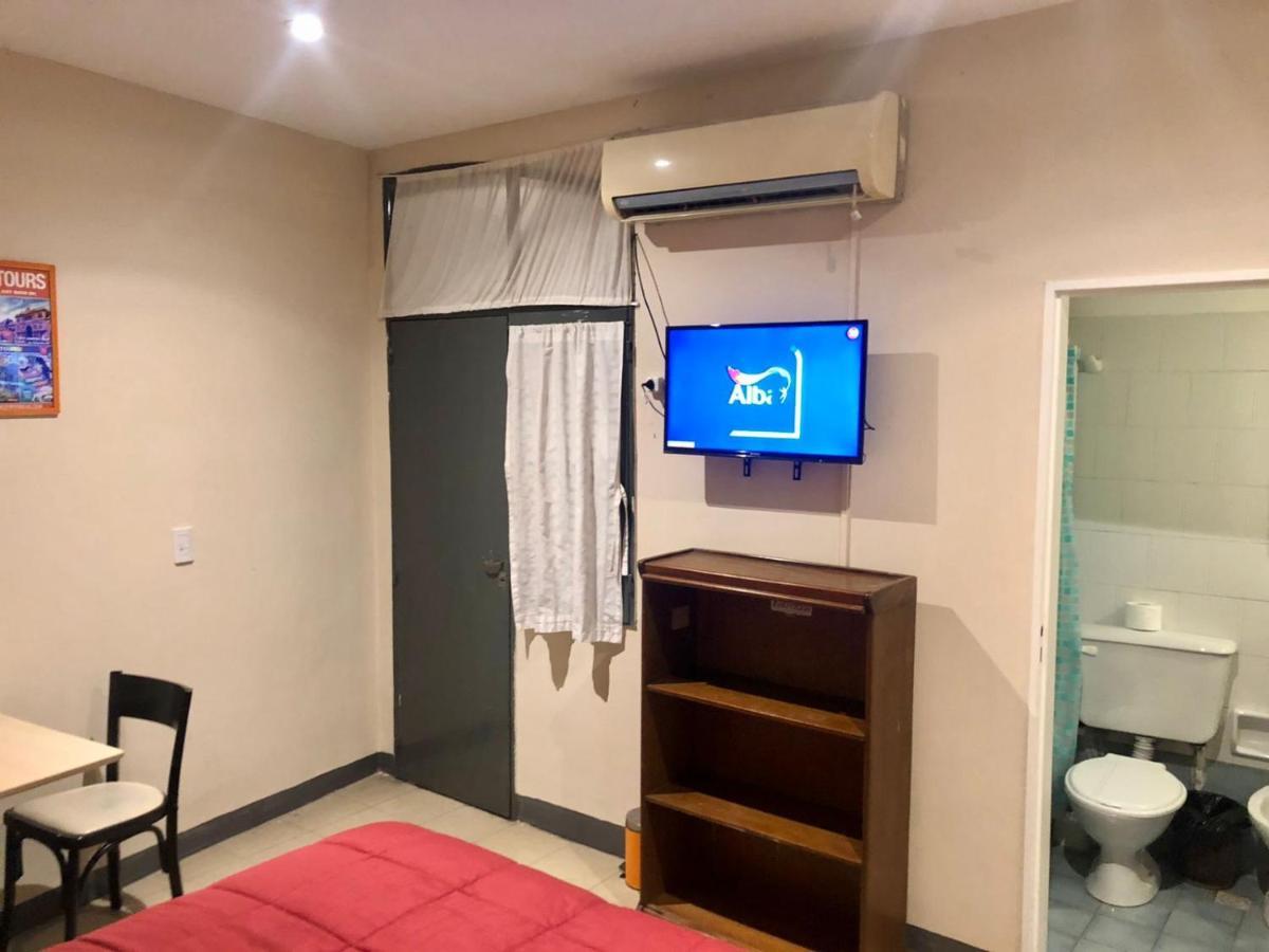 Granados Hostel بوينس آيرس المظهر الخارجي الصورة
