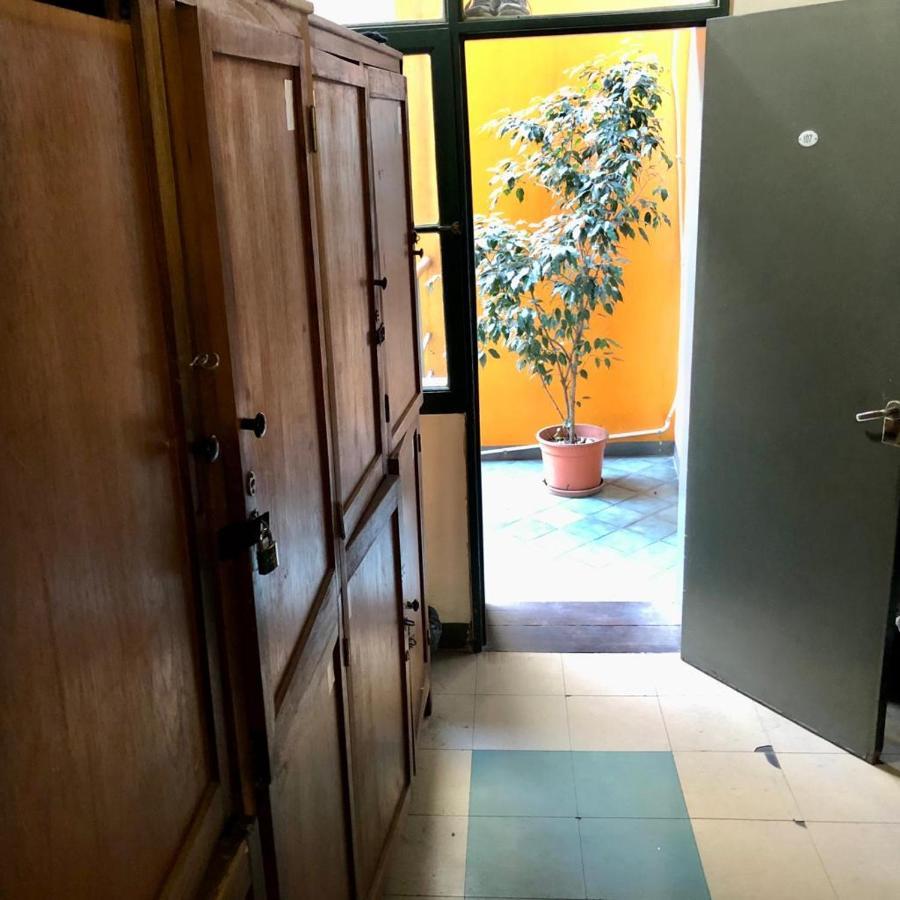 Granados Hostel بوينس آيرس المظهر الخارجي الصورة