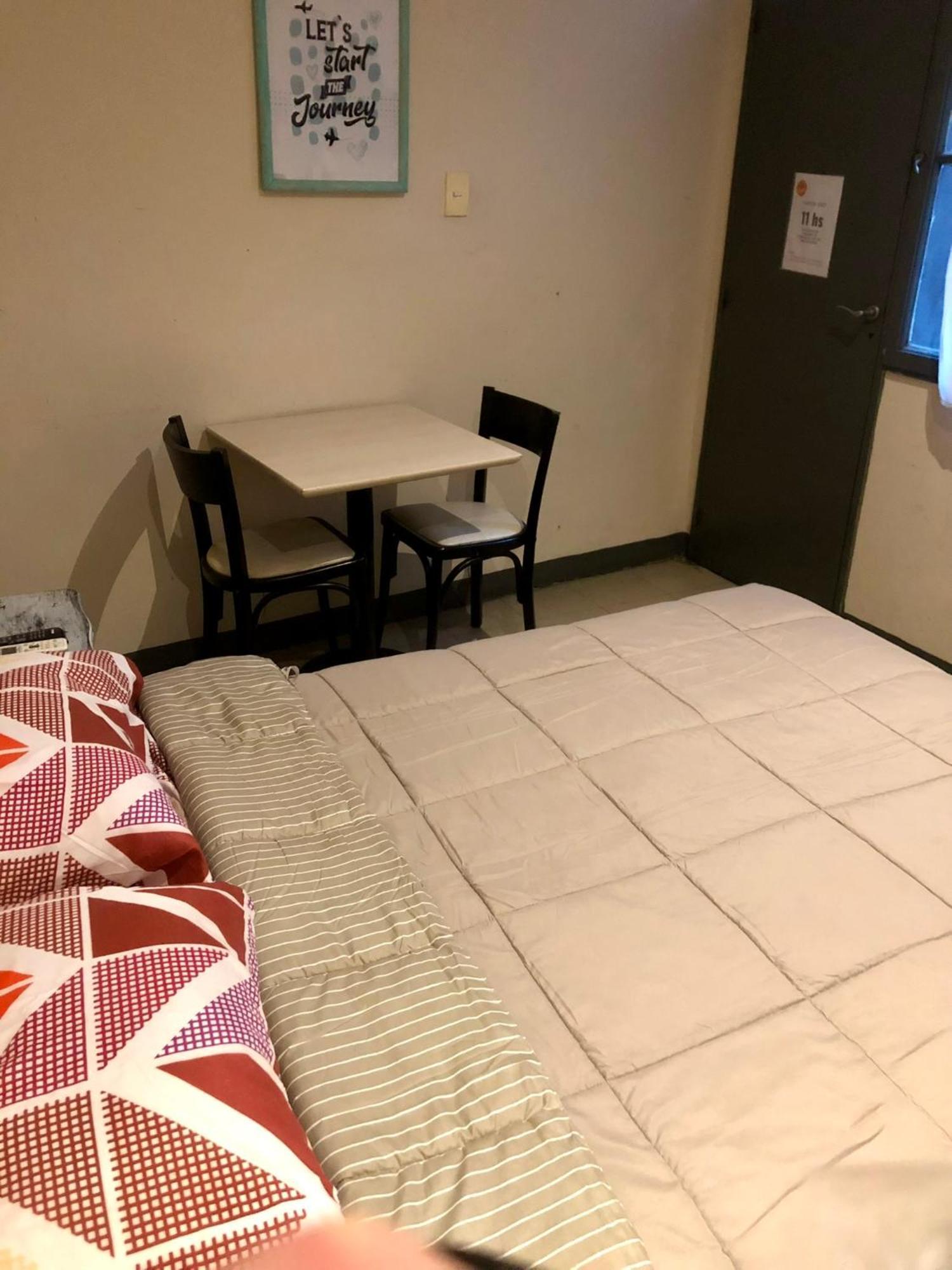 Granados Hostel بوينس آيرس المظهر الخارجي الصورة