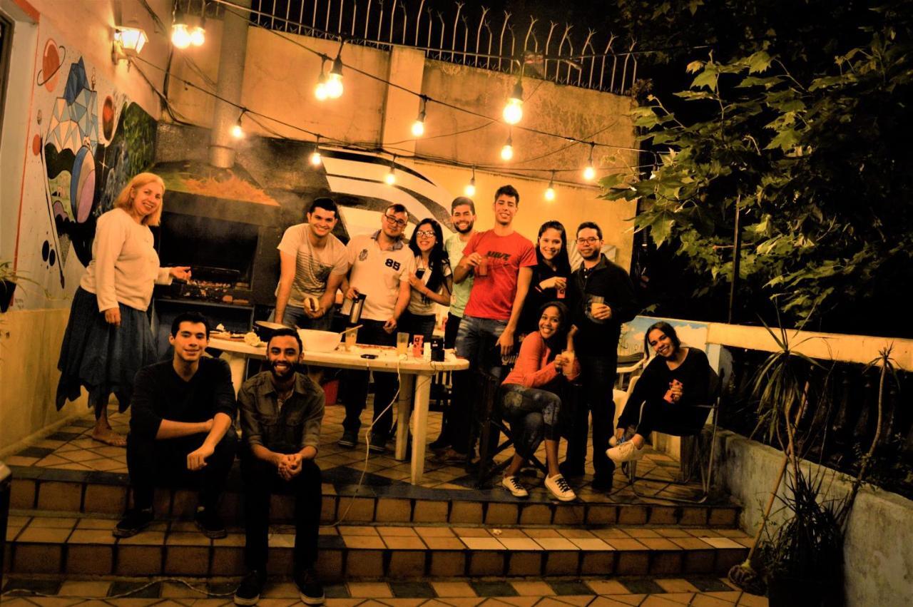 Granados Hostel بوينس آيرس المظهر الخارجي الصورة